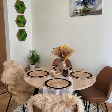 Exquisite Euphoria For 4 Guests In Apartman *